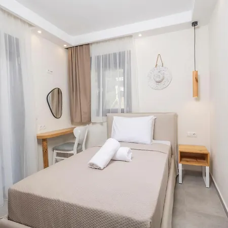 Ionas 3 * Nea Skioni